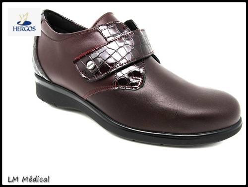 Chaussures chut " CHANEL bordeaux"