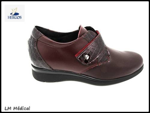 Chaussures chut " CHANEL bordeaux"